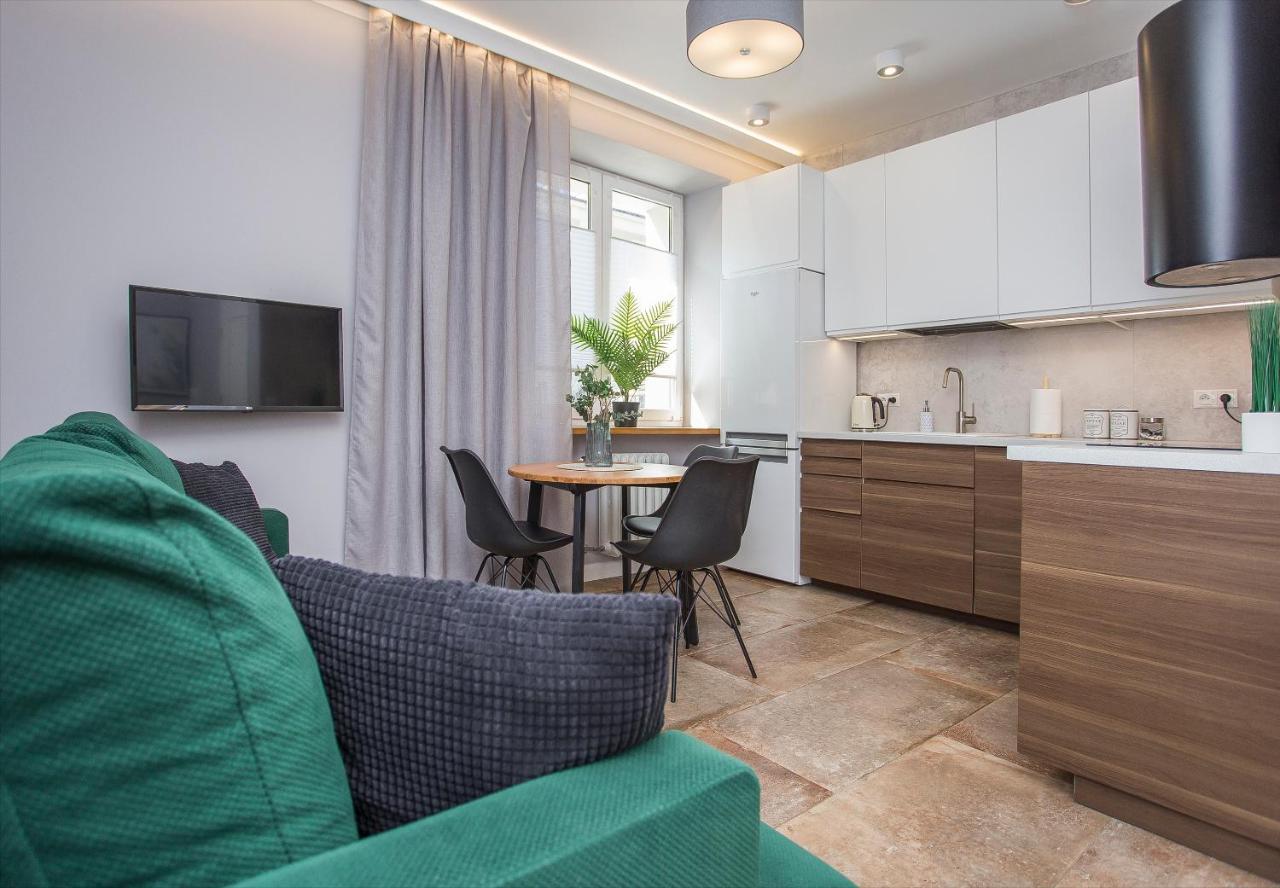 Urban Jungle Apartment In The Heart Of The City Bialystok Exterior photo